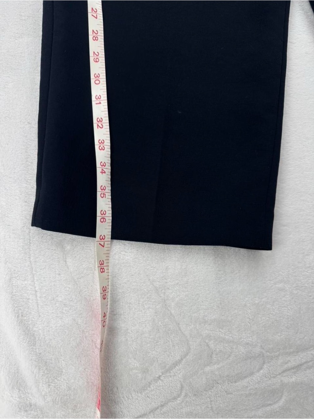 Aritzia The Effortless Pant Curve-Fit Cropped Crepette Black Trouser Size 12 - Picture 7 of 8